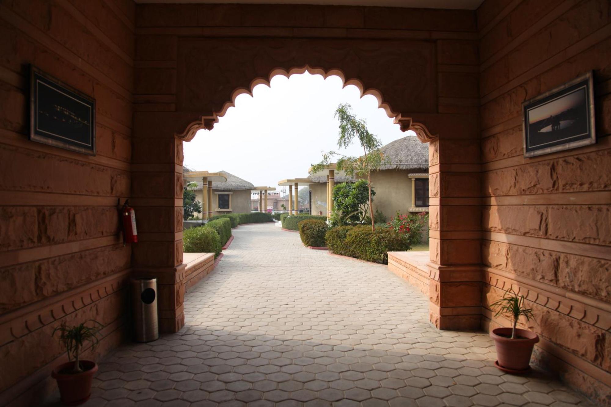 Thar Oasis Resort And Camp Dechu Exterior photo